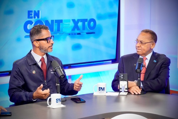 Durante Entrevista Anunciando Emprendelab2025 Durante Entrevista Anunciando Emprendelab2025