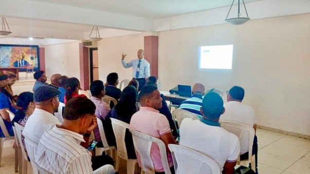 E CICLO DE CPACITACIONES EN SDN E CICLO DE CPACITACIONES EN SDN