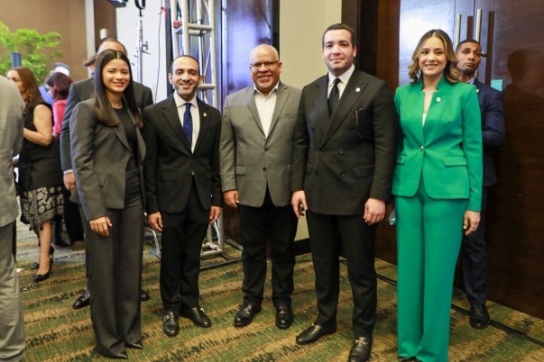 Compartiendo En Segunda Edicion De Crece Compartiendo En Segunda Edicion De Crece